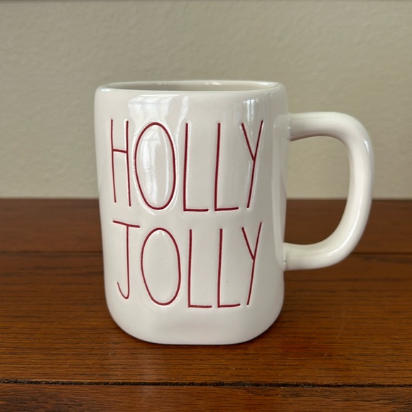 🆕NEW ITEM🆕 RAE DUNN RED LETTERED JOLLY TIME MUG NWOT - Picture 1 of 3